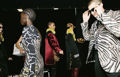 versace 2019 pre-fall backstage|Watch What Happened Behind the Scenes at Versace’s Mega .